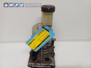 Gebruikte Stuurpomp Renault Master III (EV/HV/UV/VA/VB/VD/VF/VG/VJ) 2.3 dCi 135 16V RWD Prijs € 515,00 Margeregeling aangeboden door Autodemontagebedrijf R. Poeste B.V.