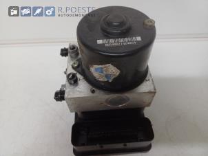 Gebruikte ABS Pomp BMW Mini One/Cooper (R50) 1.6 16V Cooper Prijs € 150,00 Margeregeling aangeboden door Autodemontagebedrijf R. Poeste B.V.