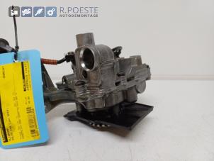 Gebruikte Oliepomp Volvo V40 (MV) 2.0 D2 16V Prijs € 90,00 Margeregeling aangeboden door Autodemontagebedrijf R. Poeste B.V.