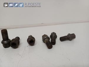 Gebruikte Wielbouten set Seat Altea XL (5P5) 1.4 TSI 16V Prijs € 20,00 Margeregeling aangeboden door Autodemontagebedrijf R. Poeste B.V.