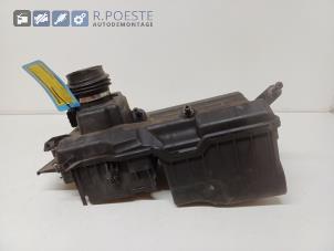 Gebruikte Luchtfilterhuis Volvo V50 (MW) 2.4i 20V Prijs € 30,00 Margeregeling aangeboden door Autodemontagebedrijf R. Poeste B.V.