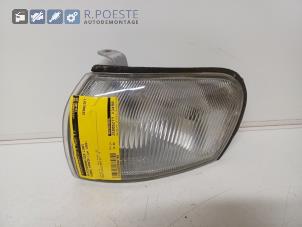Gebruikte Knipperlicht links Subaru Impreza I (GC) 1.6i GL AWD 16V Prijs € 10,00 Margeregeling aangeboden door Autodemontagebedrijf R. Poeste B.V.