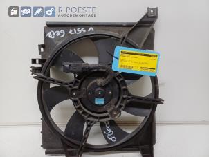 Gebruikte Radiateurfan Hyundai Getz 1.1i 12V Prijs € 20,00 Margeregeling aangeboden door Autodemontagebedrijf R. Poeste B.V.