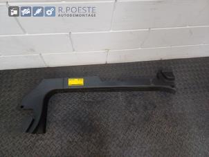 Gebruikte Voorinstap links Fiat 500C (312) 1.0 Hybrid Prijs € 30,00 Margeregeling aangeboden door Autodemontagebedrijf R. Poeste B.V.