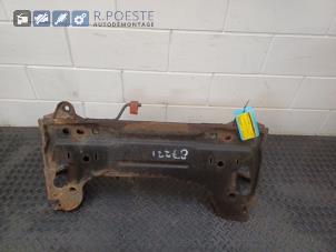 Gebruikte Subframe Ford Fiesta 5 (JD/JH) 1.3 Prijs € 40,00 Margeregeling aangeboden door Autodemontagebedrijf R. Poeste B.V.