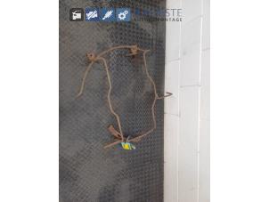 Gebruikte Ophangmechaniek reservewiel Opel Zafira (M75) 1.8 16V Ecotec Prijs € 30,00 Margeregeling aangeboden door Autodemontagebedrijf R. Poeste B.V.