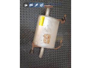 Gebruikte Uitlaat Einddemper Nissan Almera Tino (V10M) 1.8 16V Prijs € 20,00 Margeregeling aangeboden door Autodemontagebedrijf R. Poeste B.V.