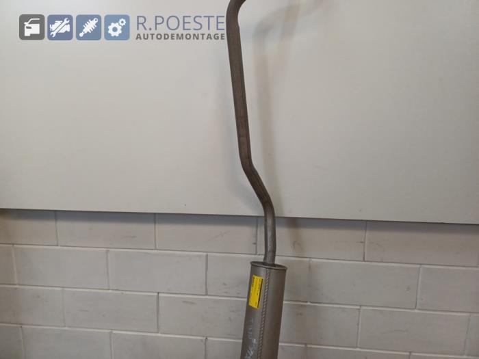 Uitlaat Middendemper van een Nissan Almera Tino (V10M) 1.8 16V 2006