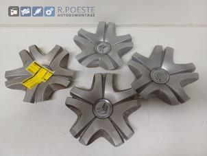 Gebruikte Naafkapje Citroen C4 Grand Picasso (UA) 1.8 16V Prijs € 20,00 Margeregeling aangeboden door Autodemontagebedrijf R. Poeste B.V.