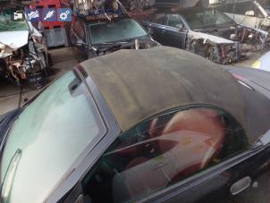 Gebruikte Cabriodak Softtop Ford StreetKa 1.6i Prijs € 350,00 Margeregeling aangeboden door Autodemontagebedrijf R. Poeste B.V.