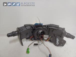 Gebruikte Combischakelaar Stuurkolom Renault Clio III (BR/CR) 1.4 16V Prijs € 60,00 Margeregeling aangeboden door Autodemontagebedrijf R. Poeste B.V.