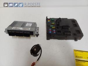 Gebruikte Computer Motormanagement Peugeot 407 (6D) 1.8 16V Prijs € 135,00 Margeregeling aangeboden door Autodemontagebedrijf R. Poeste B.V.