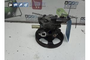 Gebruikte Servopomp Mitsubishi Lancer Wagon (CS/CT) 1.6 16V Prijs € 30,00 Margeregeling aangeboden door Autodemontagebedrijf R. Poeste B.V.