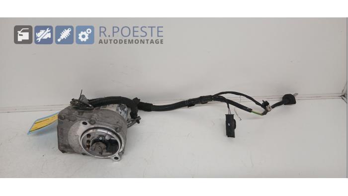 Gebruikte Servopomp Citroen C4 Cactus (0B/0P) 1.5 Blue HDi 100 Prijs € 190,00 Margeregeling aangeboden door Autodemontagebedrijf R. Poeste B.V.