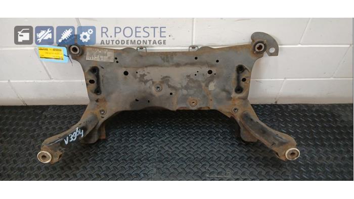 Gebruikte Subframe Ford Focus Prijs € 40,00 Margeregeling aangeboden door Autodemontagebedrijf R. Poeste B.V.