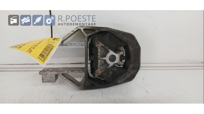 Gebruikte Motorrubber Ford Focus 2 Wagon 1.6 16V Prijs € 15,00 Margeregeling aangeboden door Autodemontagebedrijf R. Poeste B.V.