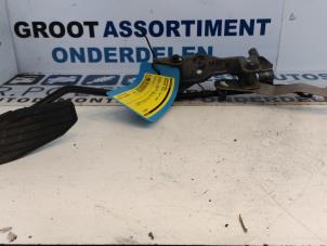 Gebruikte Gaspedaal Mazda 626 (GW19) 2.0i 16V HiPower Prijs € 20,00 Margeregeling aangeboden door Autodemontagebedrijf R. Poeste B.V.