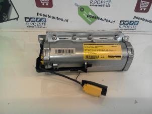 Gebruikte Airbag rechts (Dashboard) Volkswagen Polo III (6N2) 1.4 16V 75 Prijs € 20,00 Margeregeling aangeboden door Autodemontagebedrijf R. Poeste B.V.