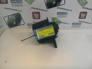 Gebruikte Chaufage Ventilatiemotor Volkswagen Polo III (6N2) 1.4 16V 75 Prijs € 20,00 Margeregeling aangeboden door Autodemontagebedrijf R. Poeste B.V.