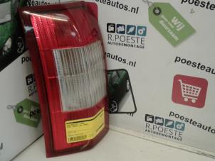 Gebruikte Achterlicht links Opel Omega B Caravan (21/22/23) 2.2 16V Prijs € 20,00 Margeregeling aangeboden door Autodemontagebedrijf R. Poeste B.V.