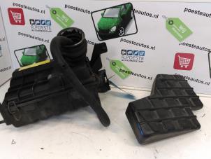 Gebruikte Luchtfilterhuis Ford Ka I 1.3i Prijs € 30,00 Margeregeling aangeboden door Autodemontagebedrijf R. Poeste B.V.