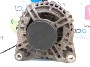 Gebruikte Dynamo Renault Grand Scénic II (JM) 1.5 dCi 100 Prijs € 20,00 Margeregeling aangeboden door Autodemontagebedrijf R. Poeste B.V.