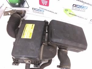 Gebruikte Luchtfilterhuis Suzuki Wagon-R+ (SR) 1.2 16V Prijs € 55,00 Margeregeling aangeboden door Autodemontagebedrijf R. Poeste B.V.