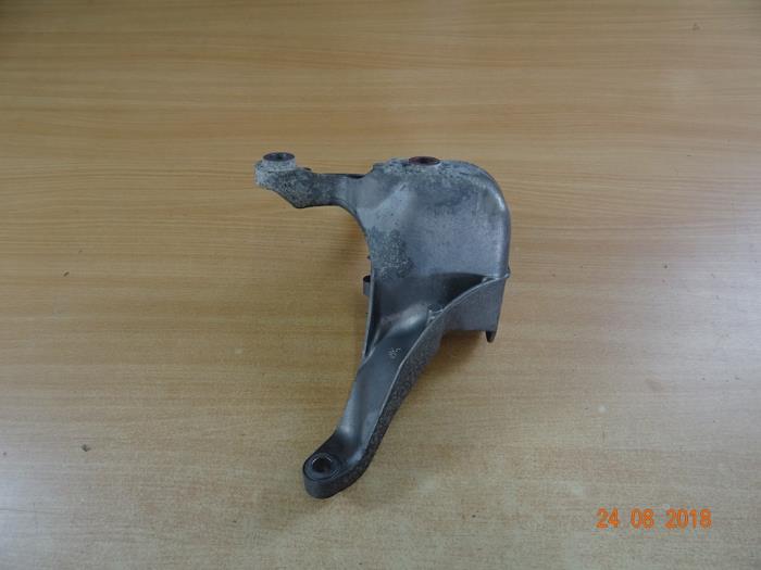 Gebruikte Versnellingsbak Steun BMW Mini (R50/53) 1.6 16V One Prijs € 29,75 Inclusief btw aangeboden door Miniparts24