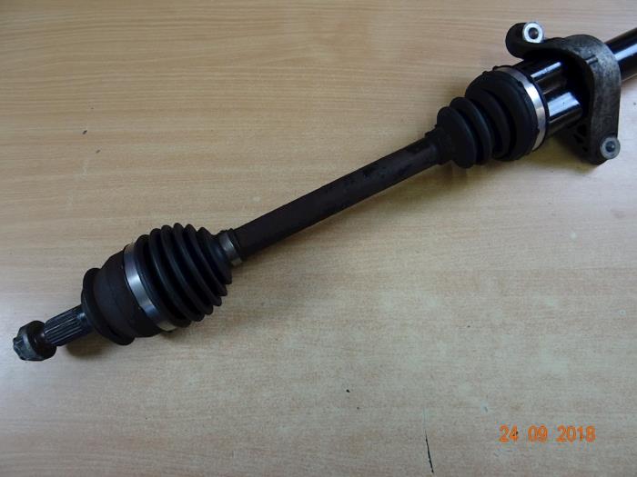 Gebruikte Steekas rechts-voor Mini Mini (R56) 1.4 16V One Prijs € 89,25 Inclusief btw aangeboden door Miniparts24