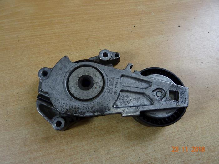 Gebruikte Spanrol Multiriem Austin Mini Open (R52) 1.6 16V Cooper Prijs € 17,85 Inclusief btw aangeboden door Miniparts24