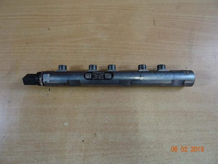 Gebruikte Injectiehuis Mini Mini (R56) 1.6 Cooper D 16V Prijs € 85,00 Margeregeling aangeboden door Miniparts24