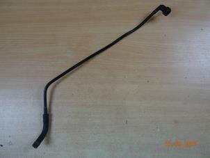 Gebruikte Leiding (diversen) BMW Mini One/Cooper (R50) 1.6 16V One Prijs € 25,00 Margeregeling aangeboden door Miniparts24 - Miniteile24 GbR