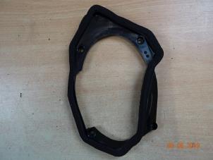 Gebruikte Speakerkap Mini Mini (R56) 1.6 16V John Cooper Works Prijs € 17,50 Margeregeling aangeboden door Miniparts24 - Miniteile24 GbR