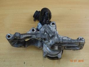 Gebruikte Waterpomp Mini Mini (F56) 2.0 16V John Cooper Works Prijs € 105,00 Margeregeling aangeboden door Miniparts24 - Miniteile24 GbR