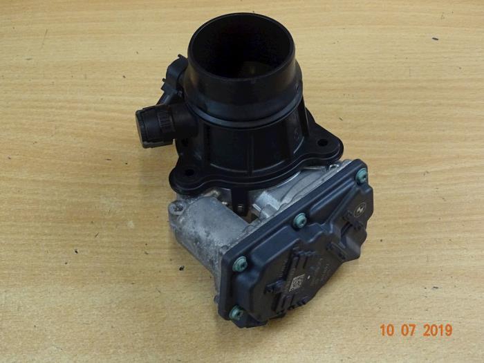 Gebruikte Wervelklep Mini Mini (F56) 2.0 16V John Cooper Works Prijs € 77,35 Inclusief btw aangeboden door Miniparts24
