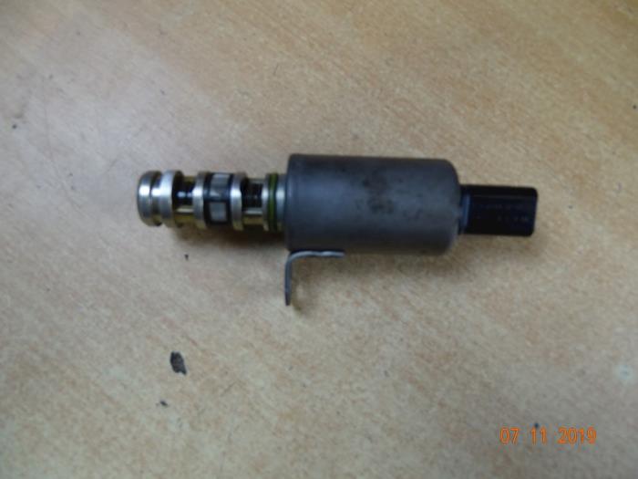 Gebruikte Nokkenas Verstelling Mini Mini (R56) 1.6 16V Cooper Prijs € 35,00 Margeregeling aangeboden door Miniparts24