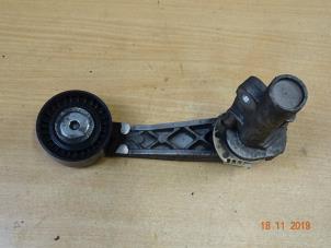 Gebruikte Spanrol V-Snaar Mini Mini (R56) 1.4 16V One Prijs € 17,85 Inclusief btw aangeboden door Miniparts24 - Miniteile24 GbR