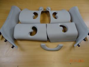 Gebruikte Interieur Bekledingsset Mini Mini (F56) 1.2 12V One Prijs € 145,00 Margeregeling aangeboden door Miniparts24 - Miniteile24 GbR