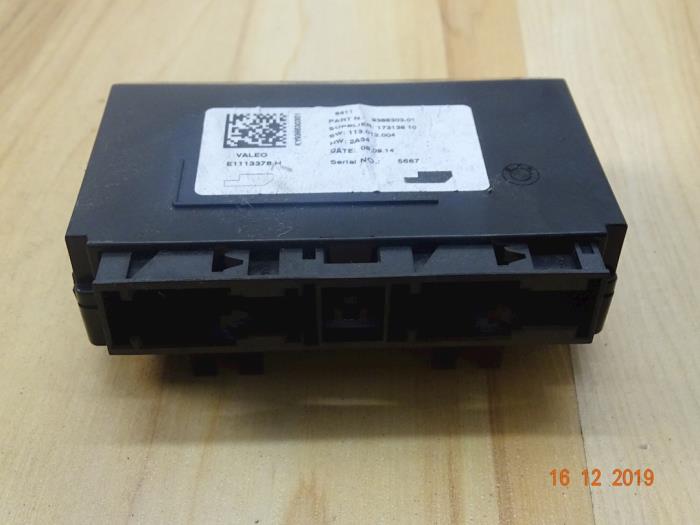 Gebruikte Airco deel (div) Mini Mini (F56) 1.5 12V Cooper D Prijs € 23,80 Inclusief btw aangeboden door Miniparts24