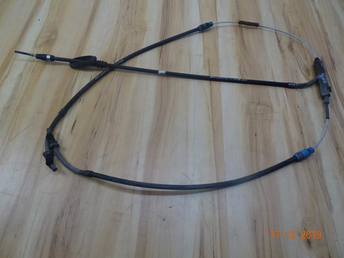 Gebruikte Handrem Kabel Mini Mini (F56) 1.5 12V Cooper D Prijs € 30,00 Margeregeling aangeboden door Miniparts24