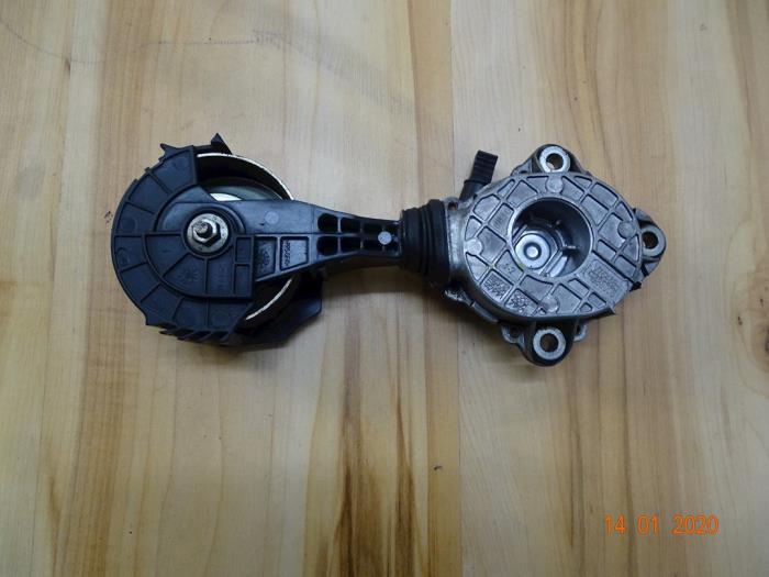 Gebruikte Spanrol Multiriem Mini Mini (R56) 1.6 16V Cooper S Prijs € 40,00 Margeregeling aangeboden door Miniparts24