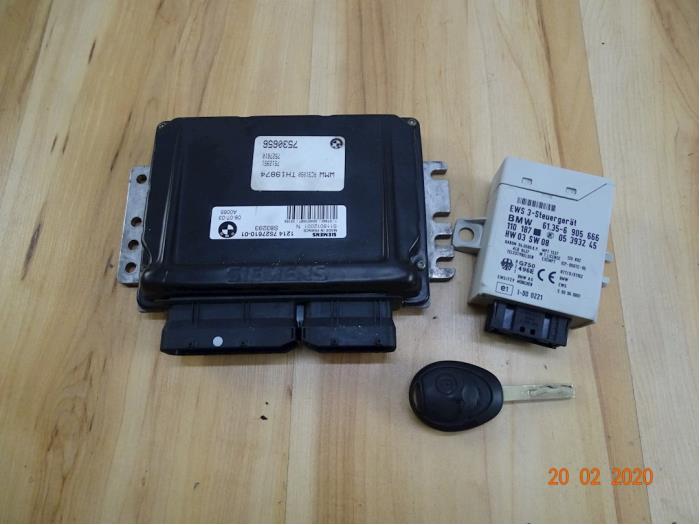 Gebruikte Computer Diversen BMW Mini (R50/53) 1.6 16V Cooper Prijs € 125,00 Margeregeling aangeboden door Miniparts24