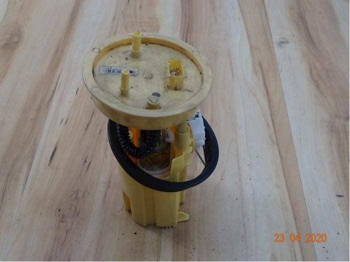Gebruikte Dieselpomp Mini Clubman (R55) 1.6 Cooper D Prijs € 60,00 Margeregeling aangeboden door Miniparts24