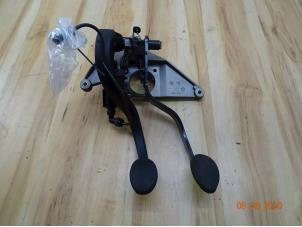 Gebruikte Pedalen Set BMW Mini One/Cooper (R50) Prijs € 85,00 Margeregeling aangeboden door Miniparts24 - Miniteile24 GbR