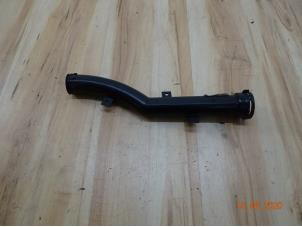 Gebruikte Waterpijp Mini Mini (R56) 1.6 16V Cooper S Prijs € 17,85 Inclusief btw aangeboden door Miniparts24 - Miniteile24 GbR