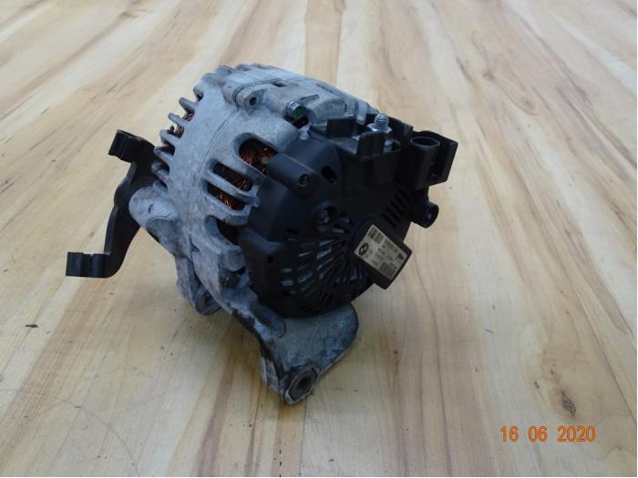 Gebruikte Dynamo Mini Mini (R56) 1.6 One D 16V Prijs € 47,60 Inclusief btw aangeboden door Miniparts24
