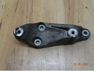 Gebruikte Steun (diversen) Mini Mini (R56) 1.6 One D 16V Prijs € 19,50 Margeregeling aangeboden door Miniparts24 - Miniteile24 GbR