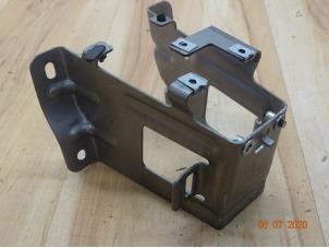 Gebruikte Steun (diversen) Mini Countryman (R60) 1.6 16V Cooper S ALL4 Prijs € 59,00 Margeregeling aangeboden door Miniparts24 - Miniteile24 GbR