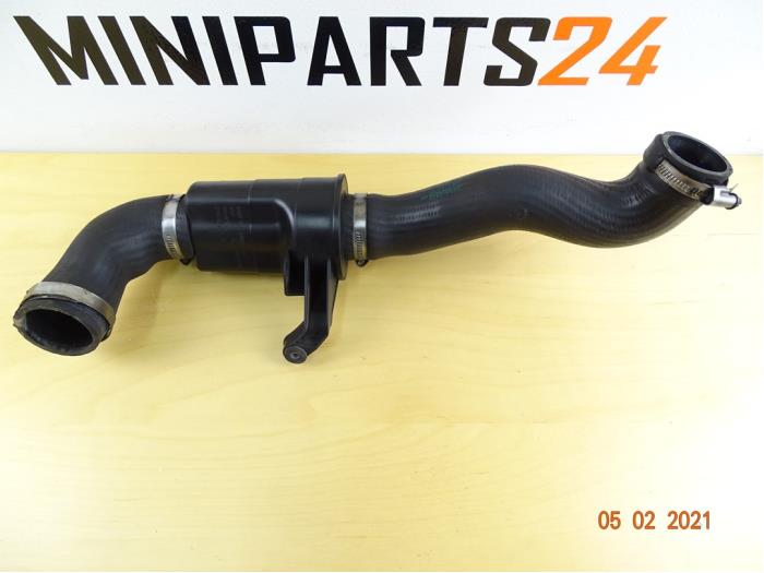 Gebruikte Intercooler Slang Mini Mini (R56) 1.6 16V Cooper S Prijs € 35,70 Inclusief btw aangeboden door Miniparts24