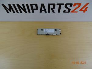 Gebruikte Antenne Versterker Mini Mini (R56) 1.6 16V Cooper S Prijs € 25,00 Margeregeling aangeboden door Miniparts24 - Miniteile24 GbR